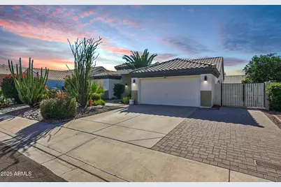 7137 E Laguna Azul Avenue, Mesa, AZ 85209 - Photo 2