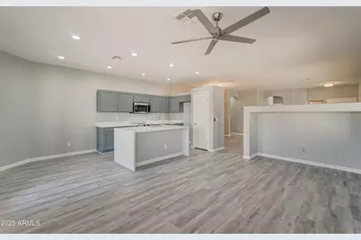 17810 W Marshall Lane, Surprise, AZ 85388 - Photo 6
