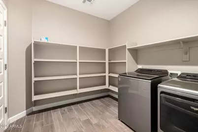 2566 S 241st Lane, Buckeye, AZ 85326 - Photo 26