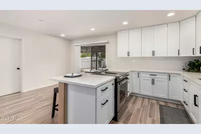 11428 N 25th Avenue, Phoenix, AZ 85029 - Photo 12