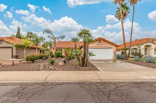 3425 E Sequoia Dr, Phoenix, AZ 85050 - Photo 4