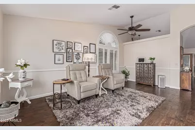 3425 E Sequoia Drive, Phoenix, AZ 85050 - Photo 6