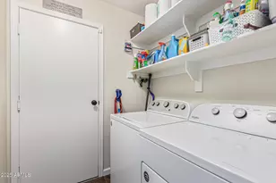 3425 E Sequoia Dr, Phoenix, AZ 85050 - Photo 24