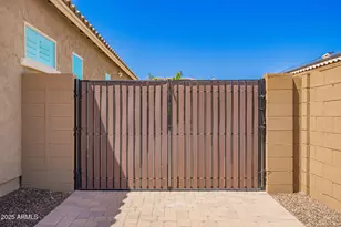 27562 N 99th Dr, Peoria, AZ 85383 - Photo 8