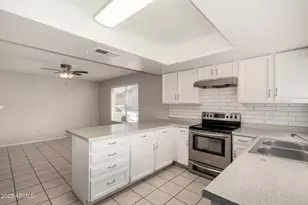 4207 W Christy Dr, Phoenix, AZ 85029 - Photo 14