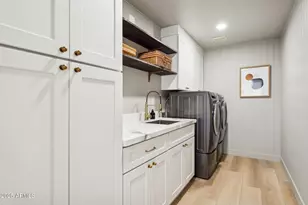 8731 E San Felipe Dr, Scottsdale, AZ 85258 - Photo 32