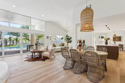 8731 E San Felipe Drive, Scottsdale, AZ 85258 - Photo 6