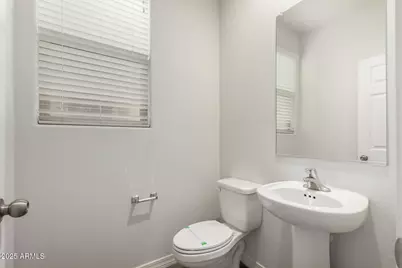 5470 W Fulton Street, Phoenix, AZ 85043 - Photo 16