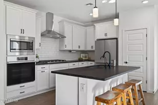 9247 E Steno Ave, Mesa, AZ 85212 - Photo 2