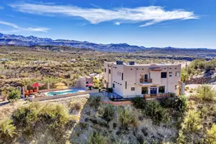 32150 S Lisa Dr, Black Canyon City, AZ 85324 - Photo 14