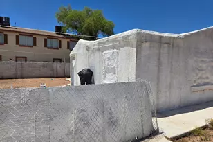 2202 N 26th Pl, Phoenix, AZ 85008 - Photo 2