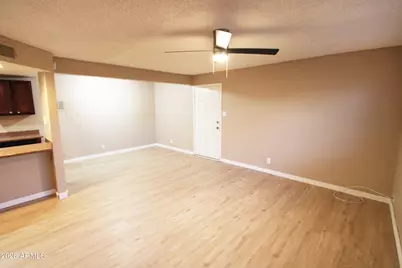 424 W Brown Road #105, Mesa, AZ 85201 - Photo 6