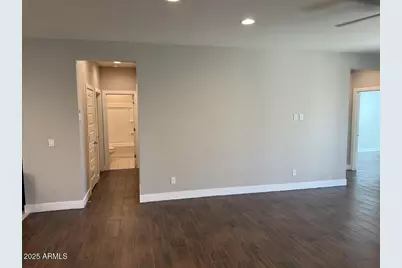 11563 W Luxton Lane, Avondale, AZ 85323 - Photo 4