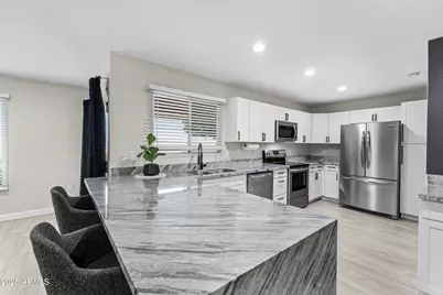 10616 W Campana Drive, Sun City, AZ 85351 - Photo 12