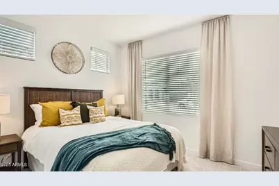 25195 N 174th Drive, Surprise, AZ 85387 - Photo 12