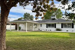 4702 E Wilshire Dr, Phoenix, AZ 85008 - Photo 1