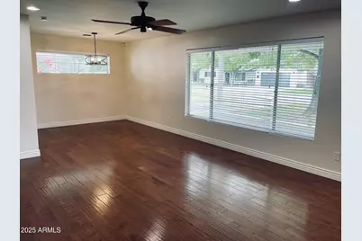 4702 E Wilshire Drive, Phoenix, AZ 85008 - Photo 6