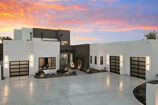 3135 E Palo Verde Dr, Phoenix, AZ 85016 - Photo 2