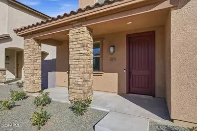 10054 W Piccadilly Road, Avondale, AZ 85392 - Photo 2