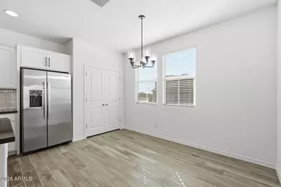 10054 W Piccadilly Road, Avondale, AZ 85392 - Photo 16