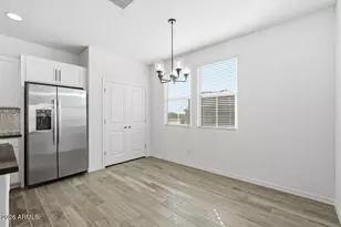 10054 W Piccadilly Rd, Avondale, AZ 85392 - Photo 16