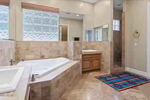 6630 E Lafayette Blvd, Scottsdale, AZ 85251 - Photo 24