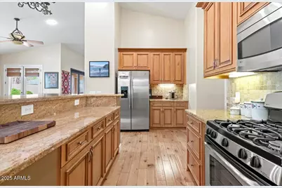 6630 E Lafayette Boulevard, Scottsdale, AZ 85251 - Photo 10