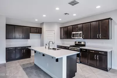 12370 W Cassia Trail, Peoria, AZ 85383 - Photo 2