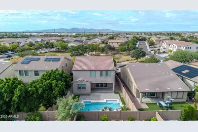 21957 N 98th Lane, Peoria, AZ 85383 - Photo 20