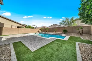 21957 N 98th Ln, Peoria, AZ 85383 - Photo 16