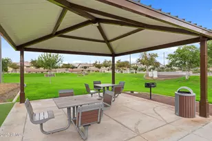 14178 W Voltaire St, Surprise, AZ 85379 - Photo 18