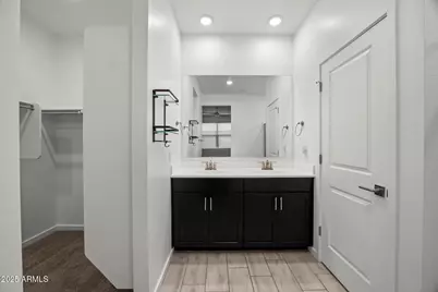 14178 W Voltaire Street, Surprise, AZ 85379 - Photo 44