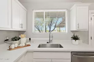 5136 W Osborn Rd, Phoenix, AZ 85031 - Photo 20