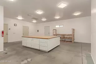 9702 W Branding Iron Dr, Sun City, AZ 85351 - Photo 36