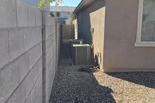 16860 W Buckhorn Trl, Surprise, AZ 85387 - Photo 34