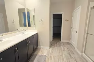 16860 W Buckhorn Trl, Surprise, AZ 85387 - Photo 18