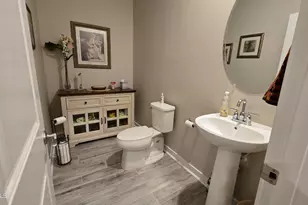 16860 W Buckhorn Trl, Surprise, AZ 85387 - Photo 30