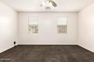 2247 S Agnes Ln, Gilbert, AZ 85295 - Photo 18