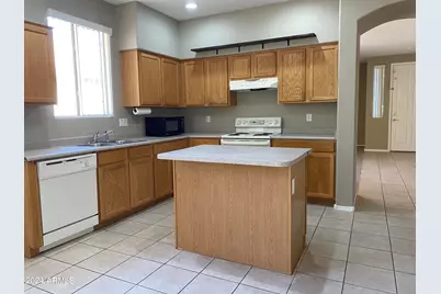 7217 W Kings Avenue, Peoria, AZ 85382 - Photo 6