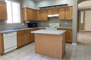 7217 W Kings Ave, Peoria, AZ 85382 - Photo 6