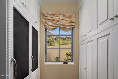 6725 N 39th Way, Paradise Valley, AZ 85253 - Photo 10