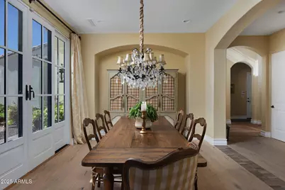 6725 N 39th Way, Paradise Valley, AZ 85253 - Photo 8