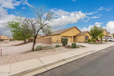 25160 W Park Avenue, Buckeye, AZ 85326 - Photo 4