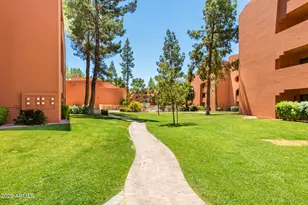 12212 N Paradise Vlg Pkwy S, Phoenix, AZ 85032 - Photo 36