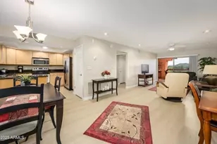 12212 N Paradise Vlg Pkwy S, Phoenix, AZ 85032 - Photo 6