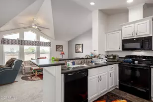 42102 W Maryland Ave, Tonopah, AZ 85354 - Photo 16