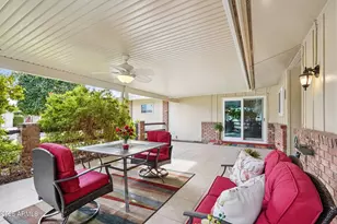 9402 N 109th Dr, Sun City, AZ 85351 - Photo 1