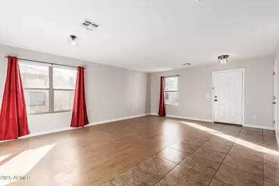 631 S Colonial Court, Gilbert, AZ 85296 - Photo 6