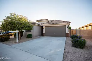 252 N Wilson Dr, Chandler, AZ 85225 - Photo 1