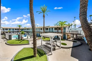 3025 N 32nd St, Phoenix, AZ 85018 - Photo 40